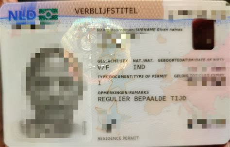 Difference between residence permit and common .